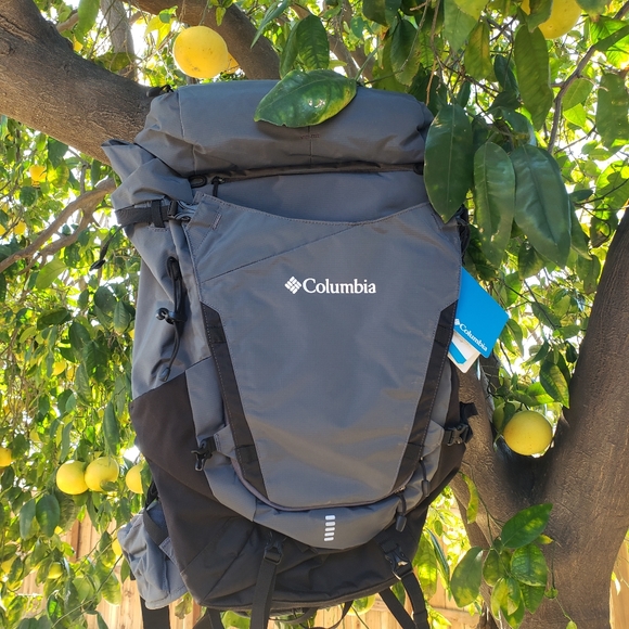 Columbia Unisex Wildwood Frame II Hiking Travel Backback - Picture 5 of 16